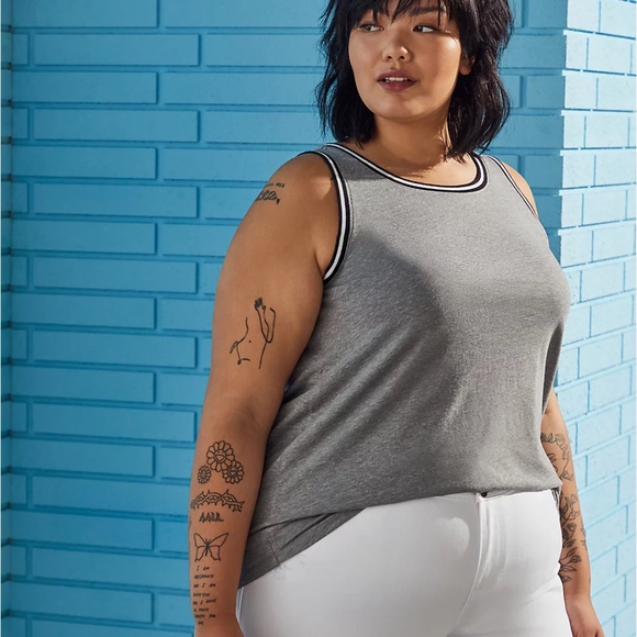 Torrid Grey Tank - Plus Size 00 - Picture 2 of 7